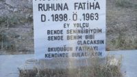 Mezar Taşları